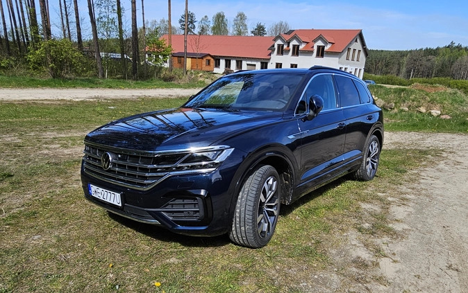 Volkswagen Touareg cena 393600 przebieg: 9700, rok produkcji 2023 z Gorlice małe 466